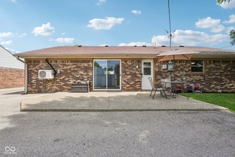 Listing Image 23