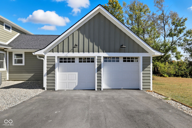 Listing Image 43