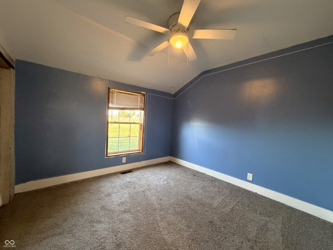 Listing Image 24