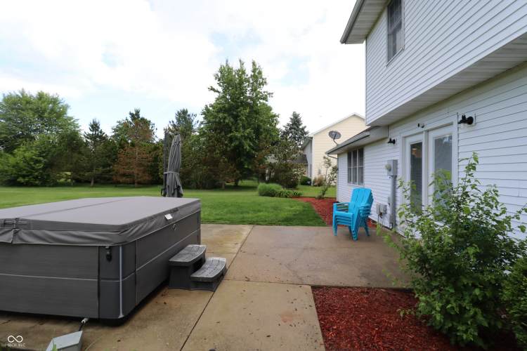 Listing Image 16