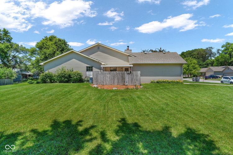 Listing Image 28