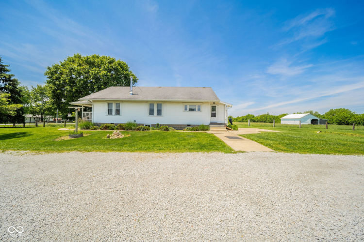 Listing Image 19