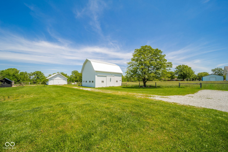 Listing Image 21