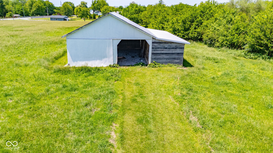 Listing Image 24