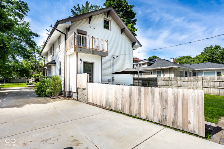 Listing Image 39