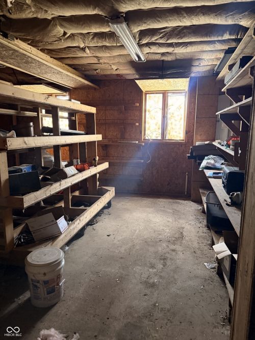 Listing Image 16