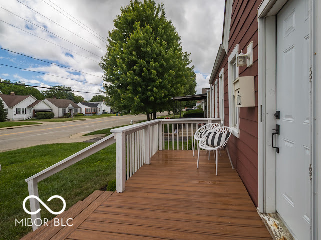 Listing Image 10