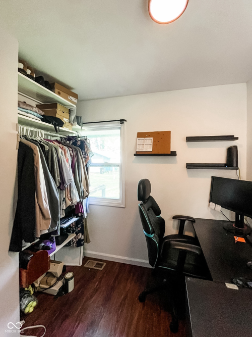 Listing Image 25