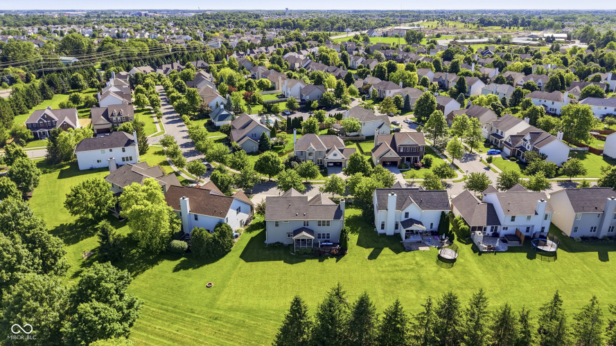 Listing Image 52