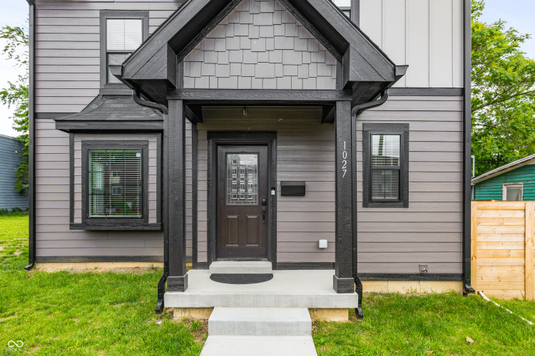 Listing Image 3