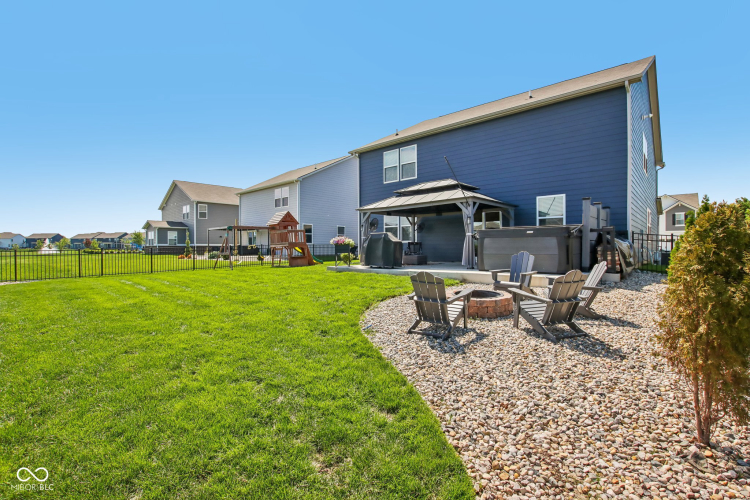 Listing Image 38