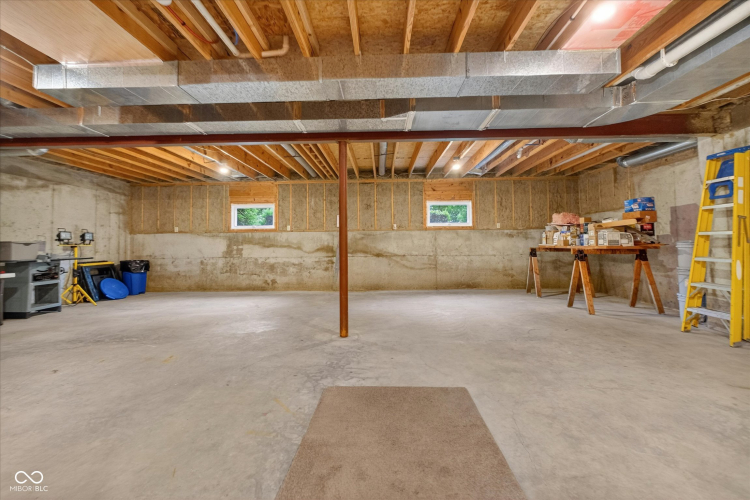 Listing Image 41