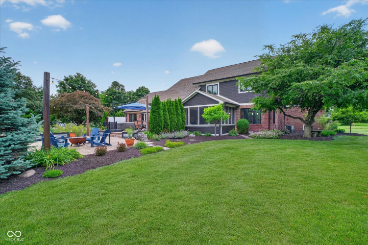 Listing Image 44