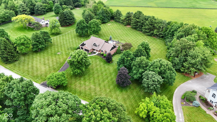 Listing Image 52