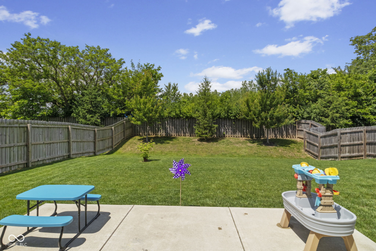 Listing Image 32