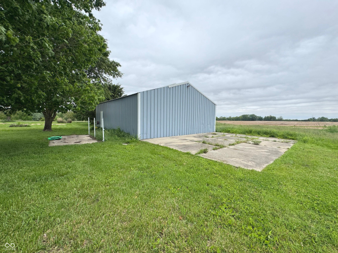 Listing Image 19