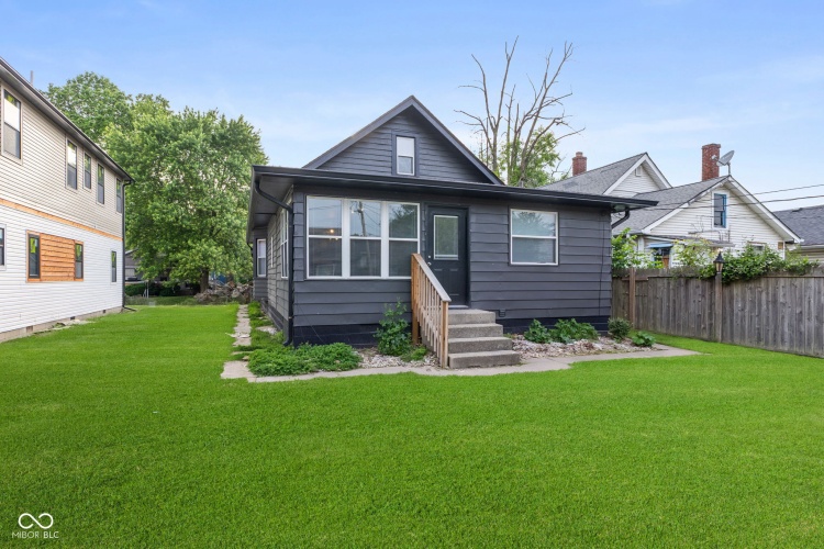 Listing Image 32