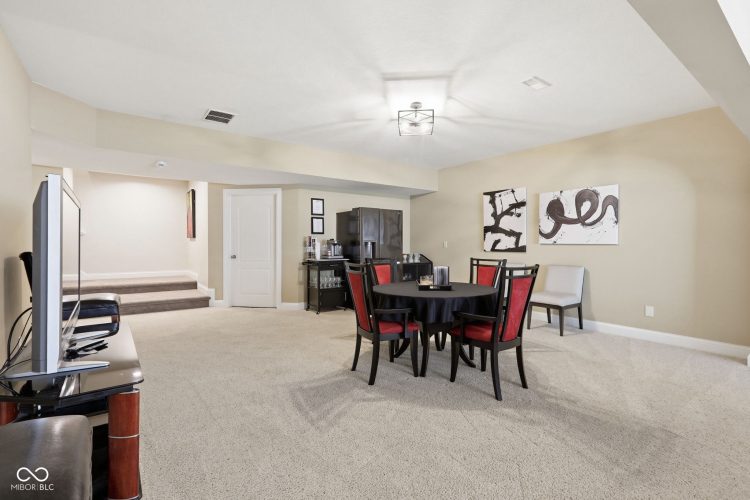 Listing Image 55