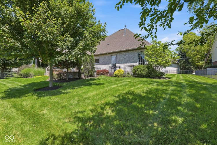 Listing Image 70