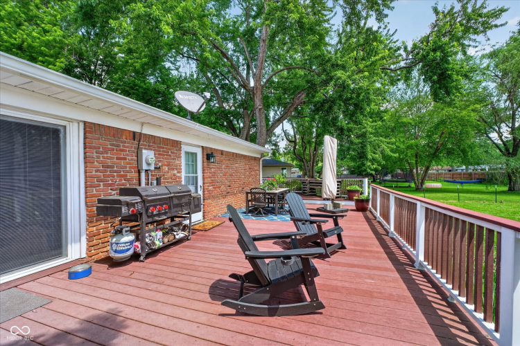 Listing Image 24