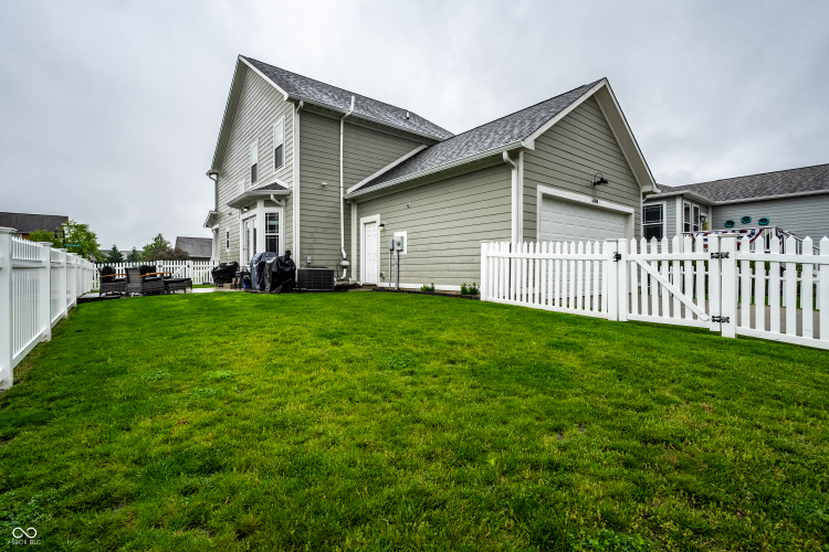 Listing Image 36