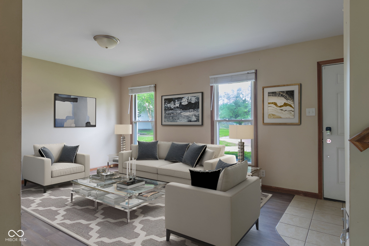 Listing Image 12