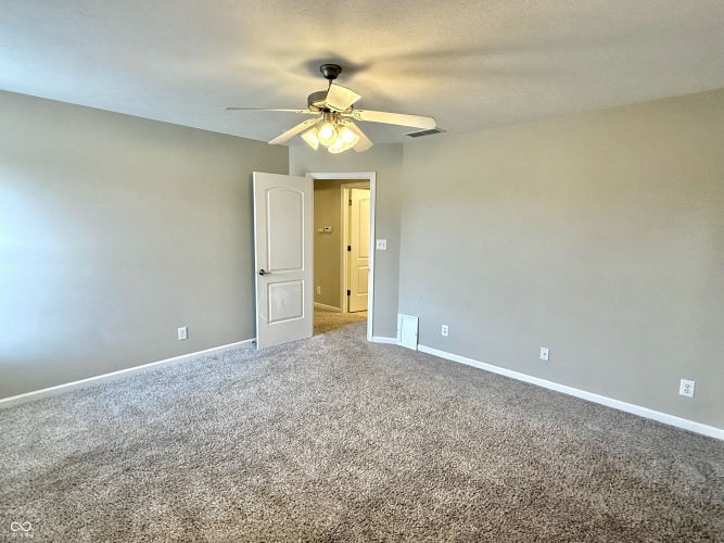 Listing Image 113
