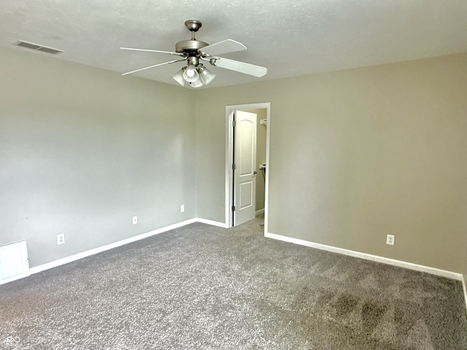 Listing Image 115