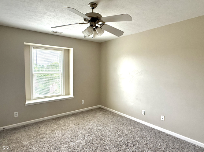 Listing Image 123
