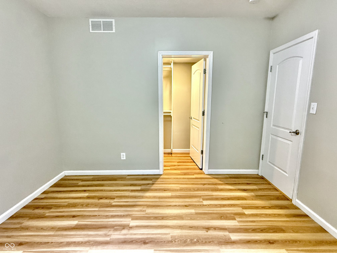 Listing Image 88