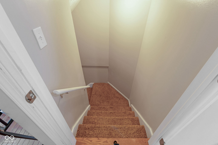 Listing Image 24