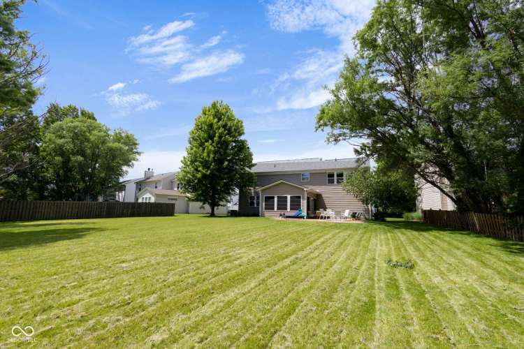 Listing Image 64