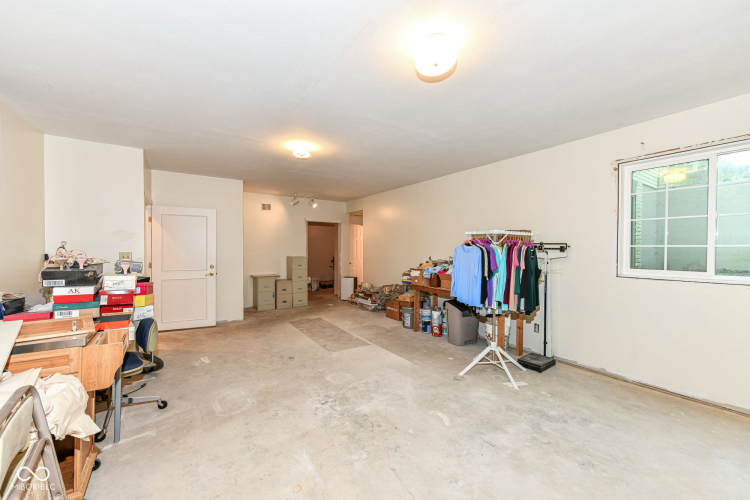 Listing Image 29