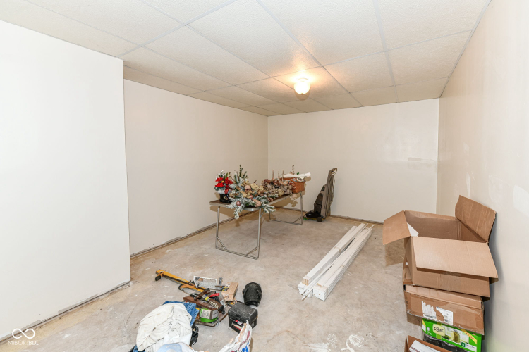 Listing Image 30