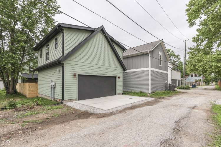 Listing Image 66