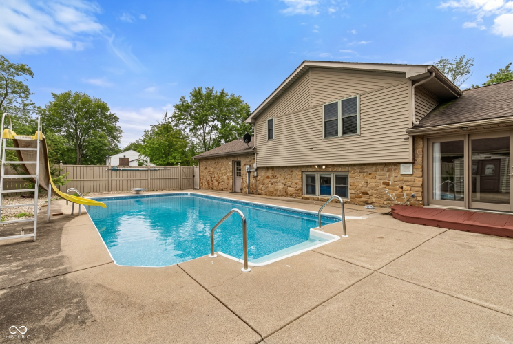 Listing Image 51