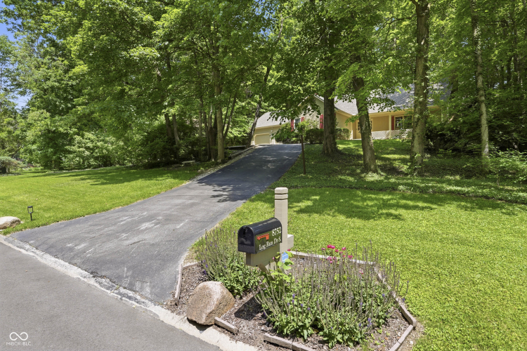 Listing Image 43