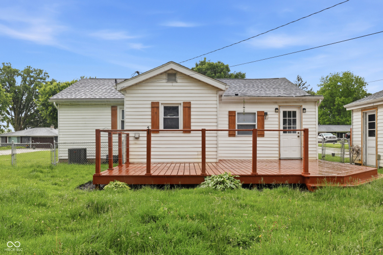 Listing Image 28