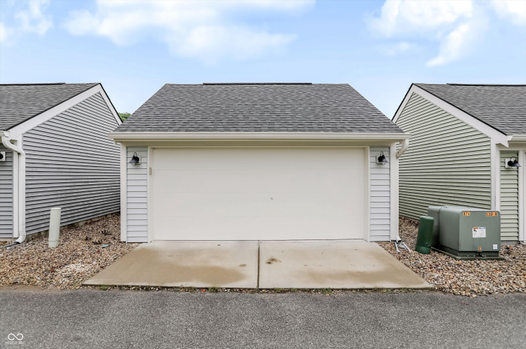 Listing Image 68