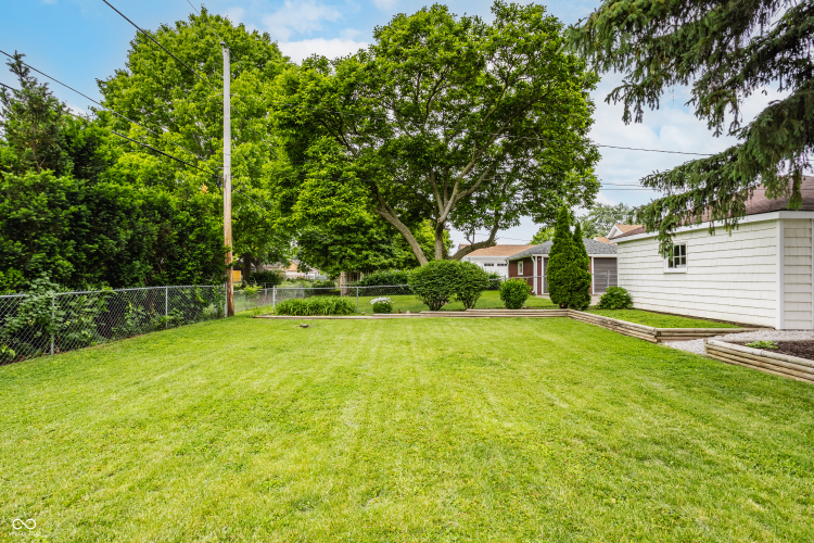 Listing Image 52