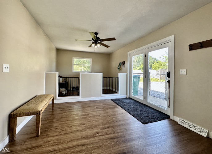 Listing Image 52