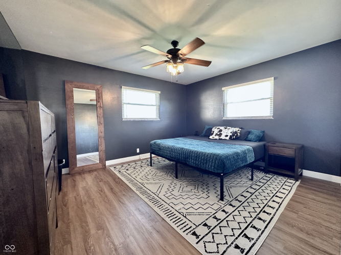 Listing Image 55
