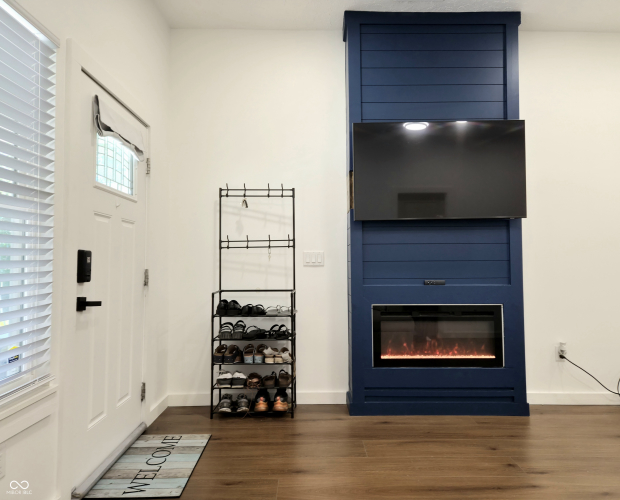 Listing Image 17