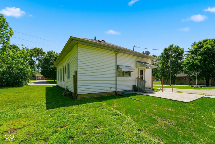 Listing Image 40