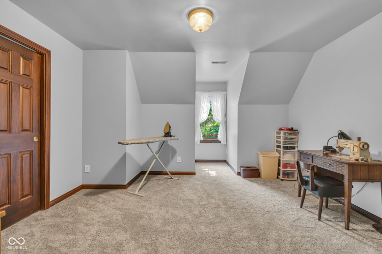 Listing Image 45