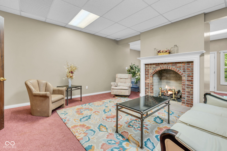 Listing Image 55