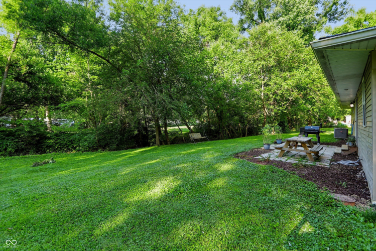 Listing Image 38