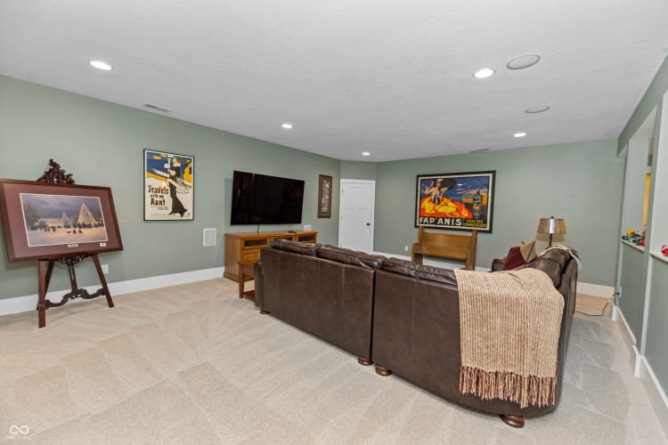 Listing Image 34