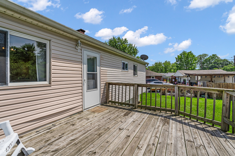 Listing Image 43