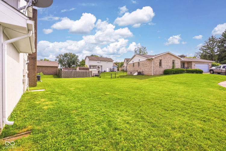Listing Image 27
